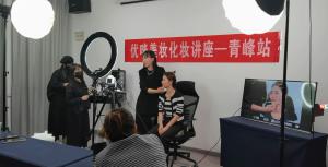 驚艷歲月，做***美的自己，女神節(jié)快樂！